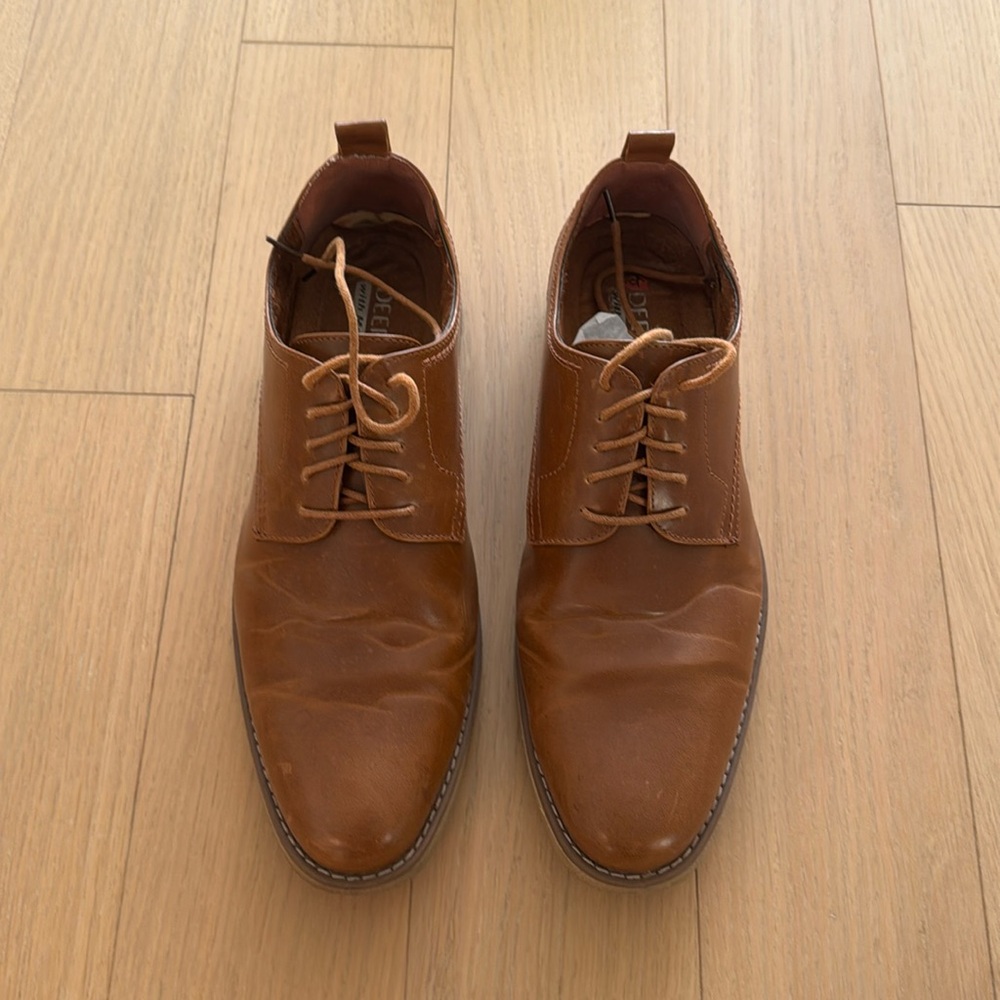 Deer Stag brown size 13 men’s Oxford memory foam shoe